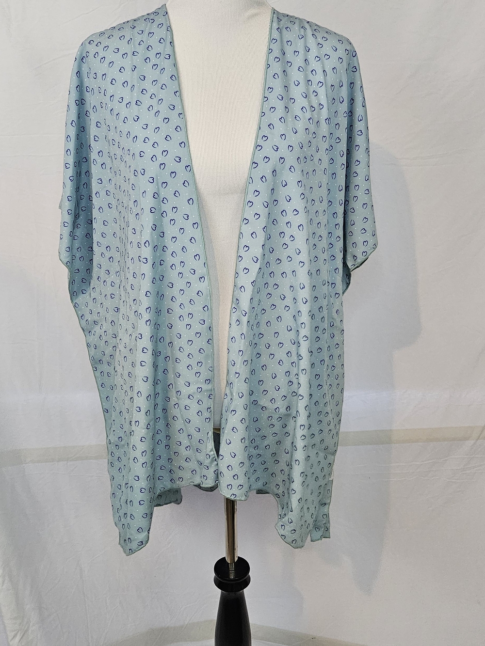 Light Blue High-low Open Front Kimono with Small Navy Dot Hearts